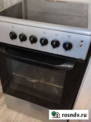 Плита электрическая стеклокерамика бу. Холодильник Свободный - изображение 1