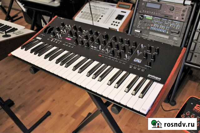Синтезатор Korg Prologue-8 + планшет в подарок Новосибирск - изображение 1