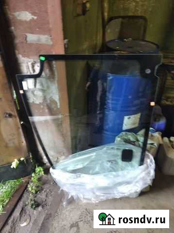 Стекло правое верхнее дверное Hydromek 102 Киров - изображение 1