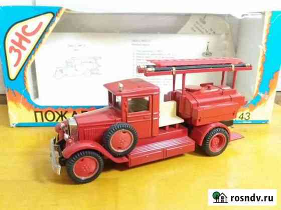 Модели зис-5. 1/43 СССР.ломо Киров