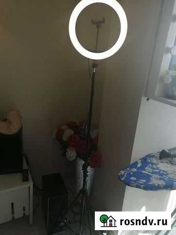 Кольцевая цветная лампа со штативом Екатеринбург - изображение 1