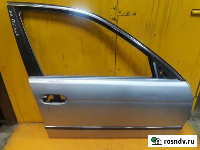 Дверь передняя правая бмв bmw E39 1995-2003 гг Астрахань - изображение 1