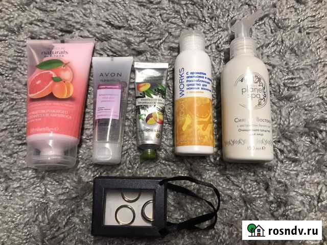 Набор косметики Avon Каменск-Уральский - изображение 1