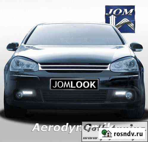 VW Golf 5 Решетка радиатора без значка хром Люберцы
