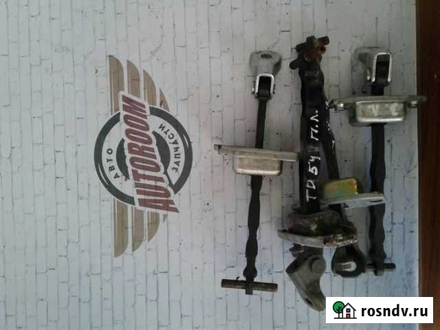 Ограничитель двери Suzuki Grand Vitara 2005-2015 Пермь - изображение 1