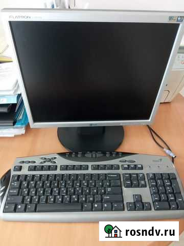Монитор LG flatron L1751SQ и две клавиатуры Красноярск - изображение 1