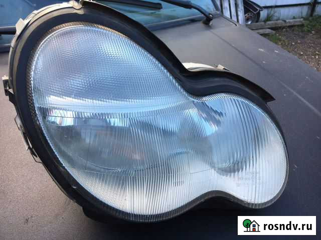 Фара мерседес w203 Воскресенск - изображение 1