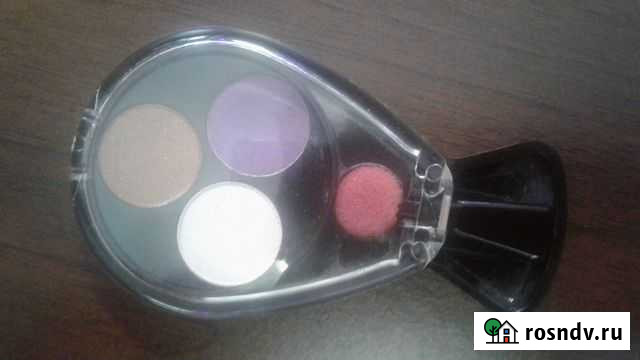 Тени для век, палитра (3 шт). Обмен-продажа Санкт-Петербург - изображение 1