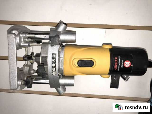 Фрезер калибр фэ-1000М(гол) Тольятти - изображение 1