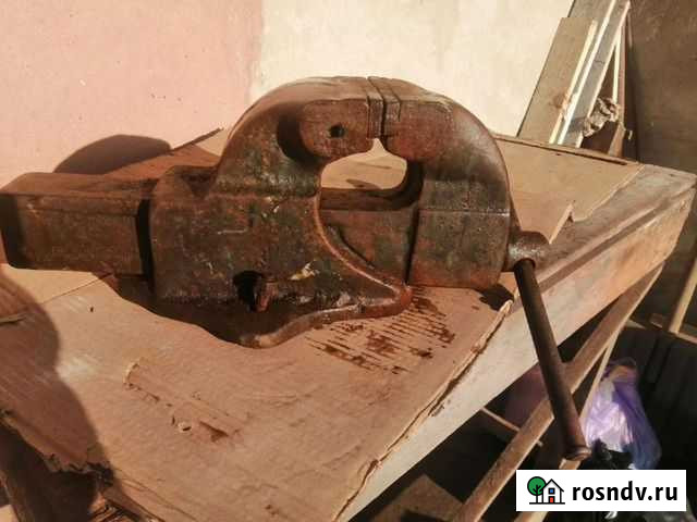 Тиски слесарные Васильково - изображение 1