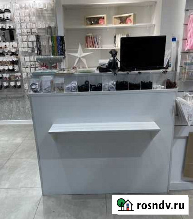 Стойка для продавца, тумба, стеллаж Иркутск - изображение 1