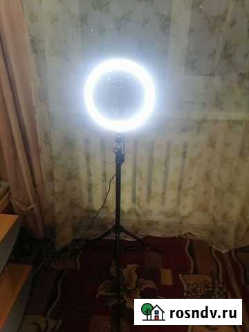 Кольцевая лампа со штативом бу Гусь-Хрустальный - изображение 1