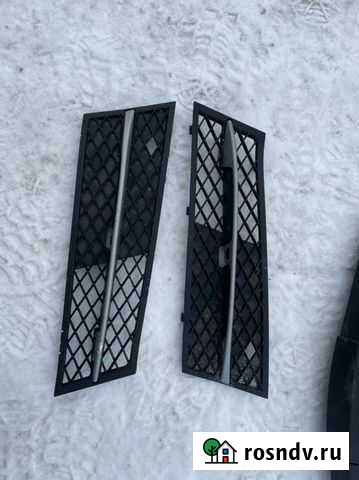 Решетка в передний бампер BMW 5 F10 Петрозаводск - изображение 1