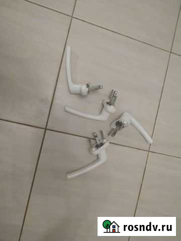 Ручки на пластиковые окна Оренбург - изображение 1