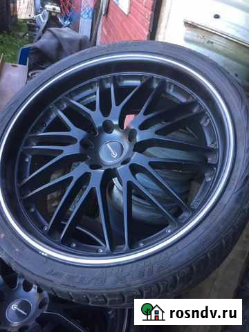 Колеса 295/30 R22 Великий Новгород - изображение 1