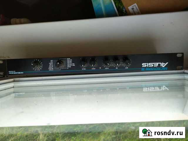 Модулятор эффектов для гитары Alesis Microverb 3 Новокузнецк - изображение 1