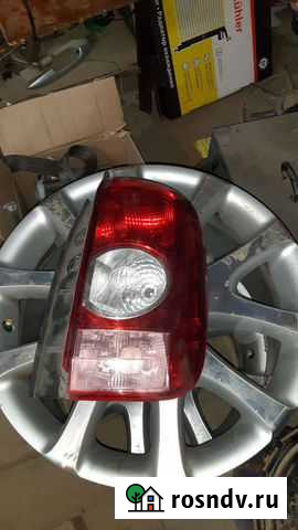 Фара задняя Рено Дастер Оренбург - изображение 1