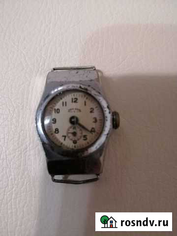 Часы наручные женские СССР Салават - изображение 1