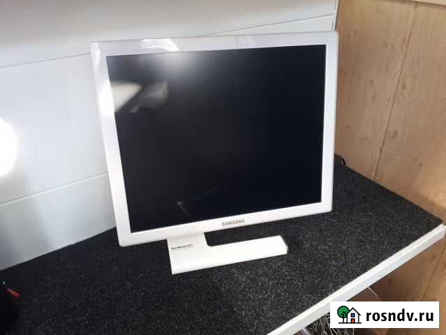 Монитор samsung Sync Master 971 p Казань - изображение 1