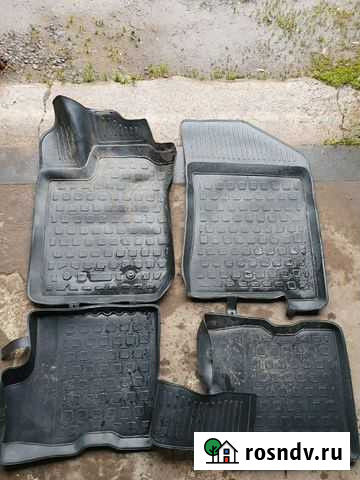 Автомобильные коврики б/у Железногорск - изображение 1
