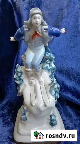 Статуэтки Пионер-лыжник, Юный футболист Казань - изображение 1