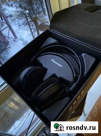 Новые Студийные наушники pioneer hrm-7 Калуга - изображение 1
