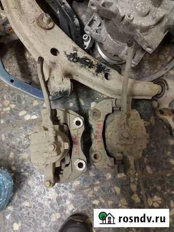 Суппорт nissan almera N16 правый, левый Петрозаводск - изображение 1