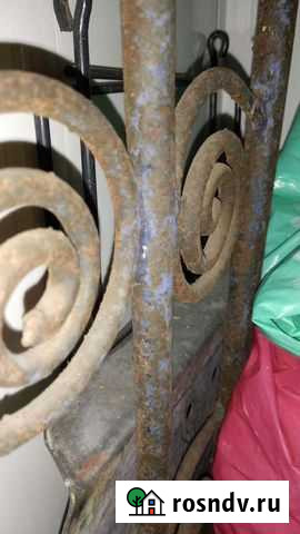 Стол для швейной машины СССР Октябрьский - изображение 1