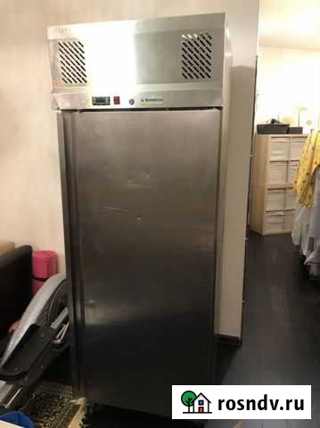 Холодильный шкаф из нержавеющей стали Коммунарка - изображение 1