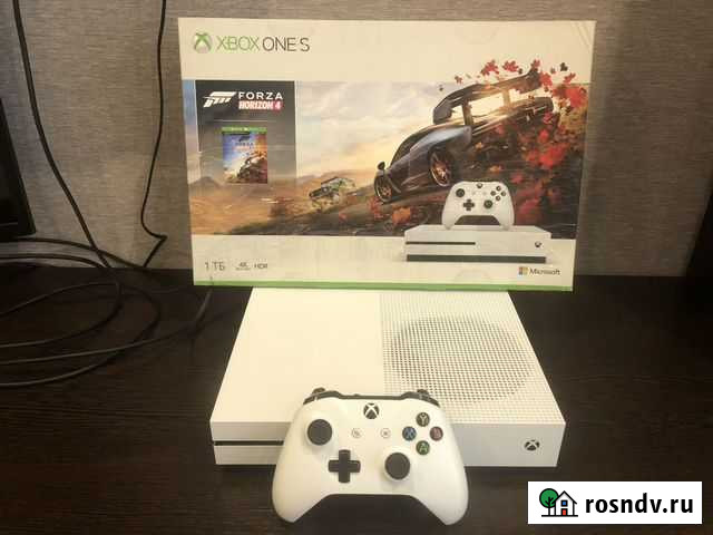 Продам Xbox One s 1TB Белово - изображение 1