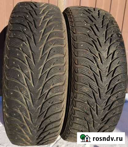 Продам 2 покрышки. yokogama ICE guard stud Екатеринбург - изображение 1