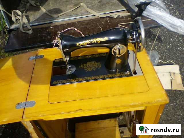 Швейная машинка Трехгорный - изображение 1