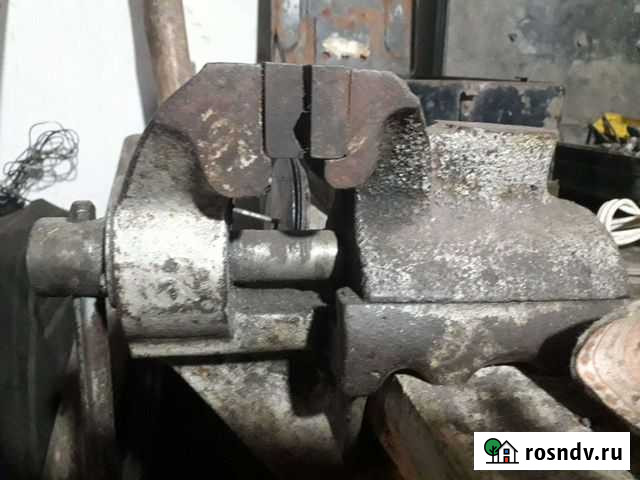 Тиски слесарные. Средний Гиагинская - изображение 1