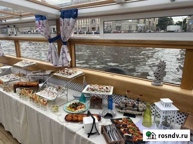 Фуршет и банкет на теплоходе Санкт-Петербург - изображение 1