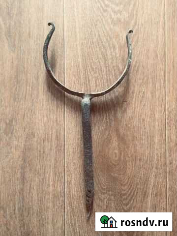 Кронштейн водостока старинный кованый с ул. Б.Покр Нижний Новгород - изображение 1