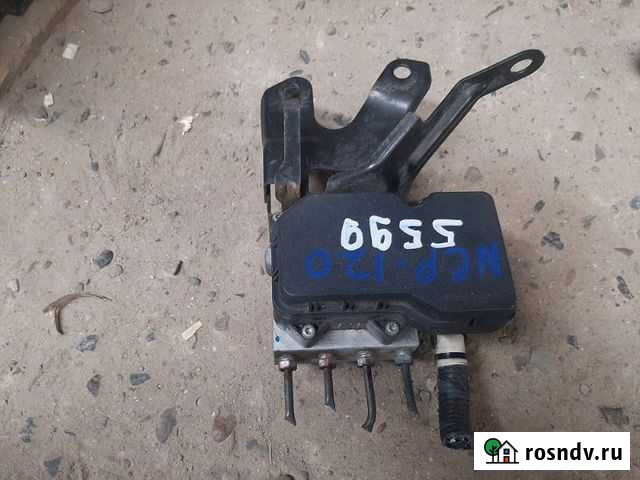 Блок ABS Toyota Ractis NCP120 1NZ-FE 2012 Смоленка - изображение 1