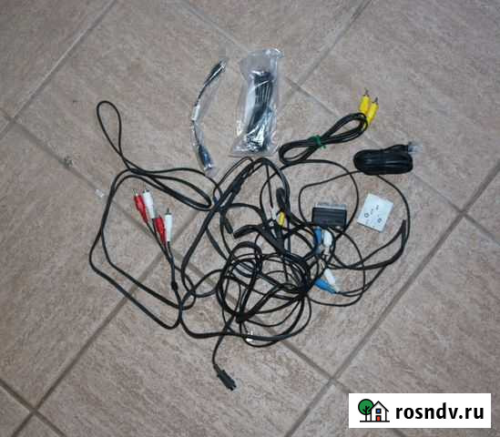 Провода переходники для компьютера разные Джубга кп - изображение 1
