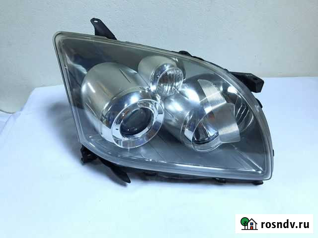 Фара правая галоген Toyota Avensis 2006-2008 Томск - изображение 1