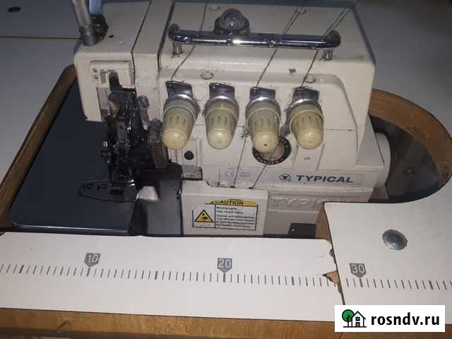Швейная машинка оверлок бу Псыж - изображение 1
