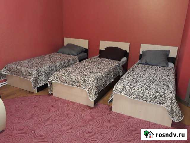 Комната 35 м² в 1-ком. кв., 1/1 эт. в аренду посуточно в Кущевской Кущевская - изображение 1