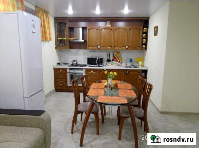 Таунхаус 98 м² на участке 1 сот. в аренду посуточно в Костроме Кострома - изображение 1