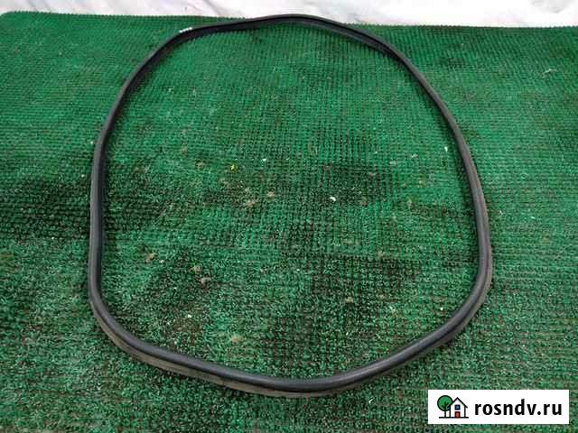 Уплотнительная резинка багажника Toyota Crown Владивосток - изображение 1