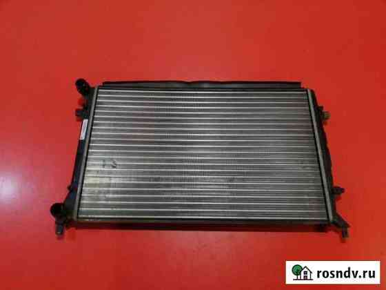 Радиатор двс Volkswagen Golf 1K1 BAG 2003-2008 Омск