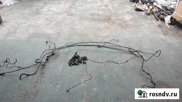 Топливные+ тормозные трубки на Mersedes W124 E Находка - изображение 1