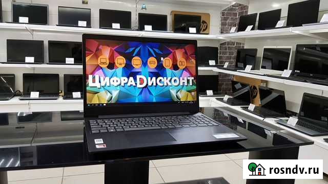 Ноутбук Lenovo A6-9225 4gb SSD256 Radeon 530 2gb Челябинск - изображение 1