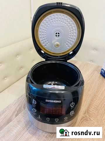 Мультиварка redmond rmc m90 Покров - изображение 1