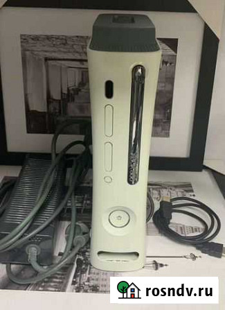 Игровая приставка Microsoft Xbox 360 60 гб Челябинск - изображение 1