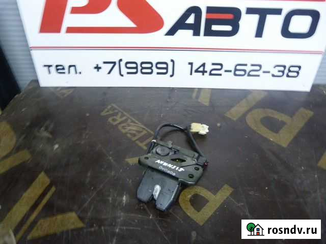 Замок багажника хетчбек Toyota Avensis T250 Краснодар - изображение 1