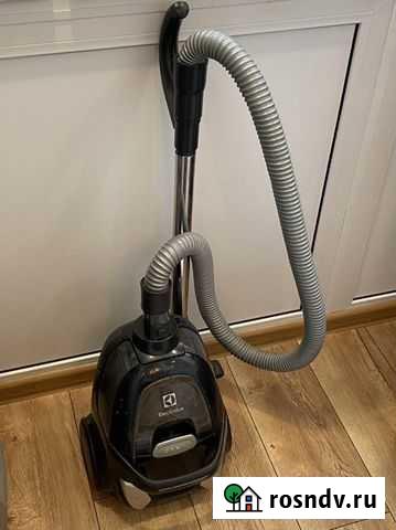 Пылесос electrolux Москва - изображение 1