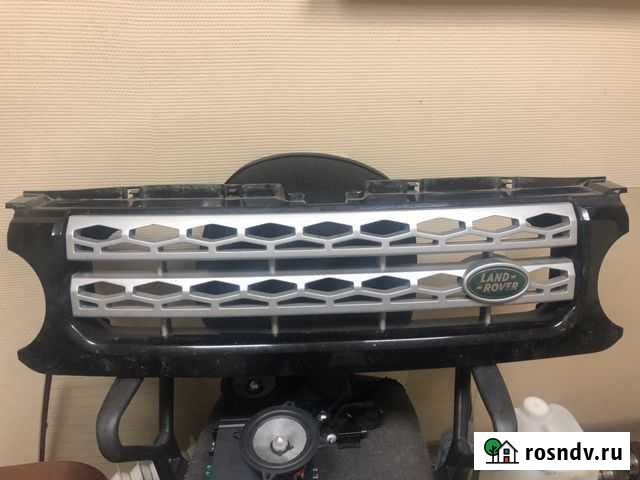 Решетка радиатора Discovery 4 Киров - изображение 1
